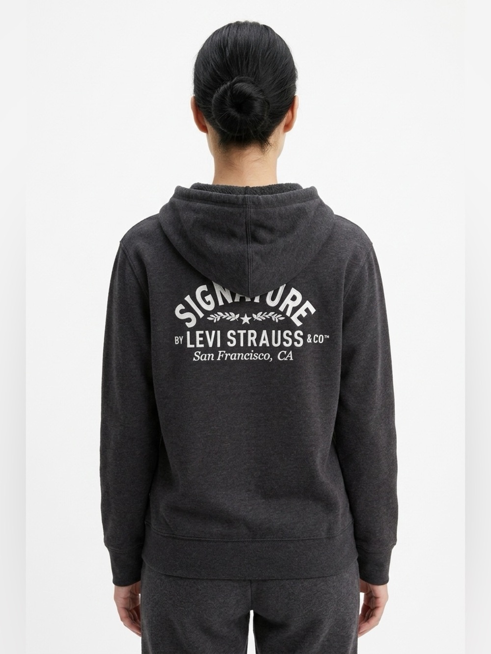 ✌️4 for $20✌️ Levi’s sweatshirt